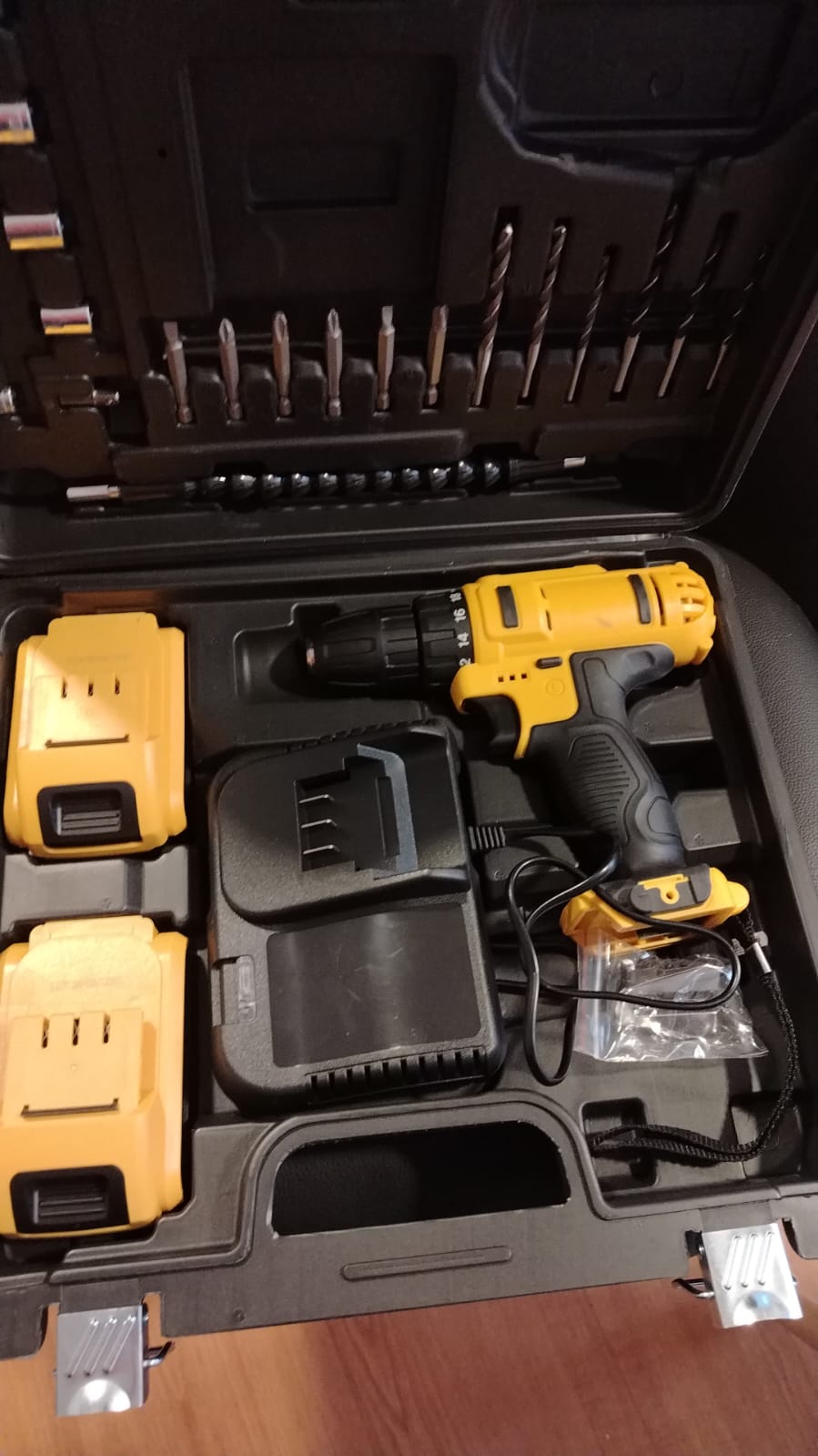 Miniatura 3 de TALADRO TIPO DEWALT 2 BATERIAS
